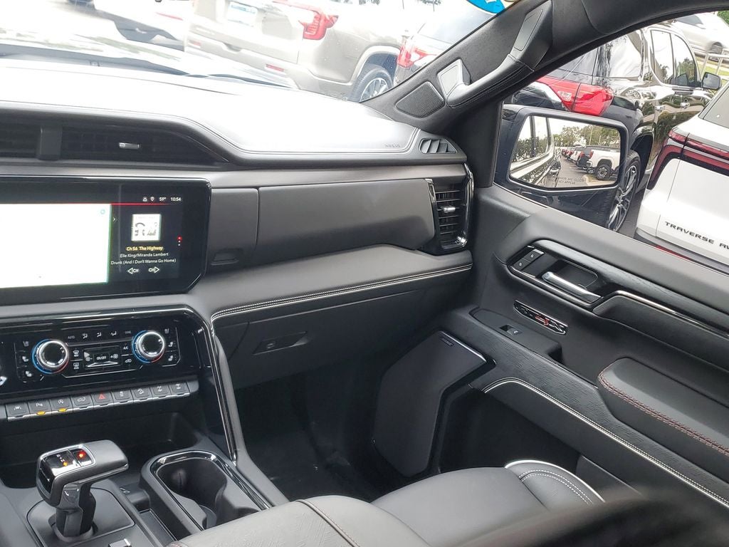 2025 GMC Sierra 1500 AT4X