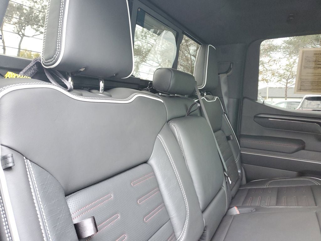 2025 GMC Sierra 1500 AT4X