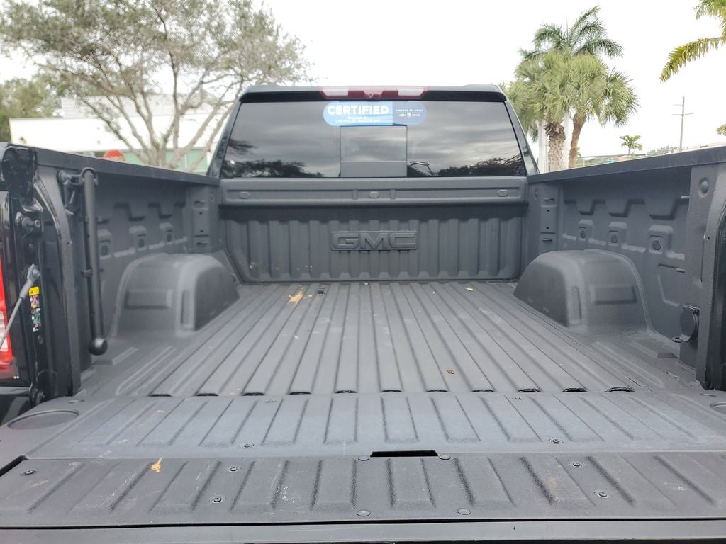 2025 GMC Sierra 1500 AT4X