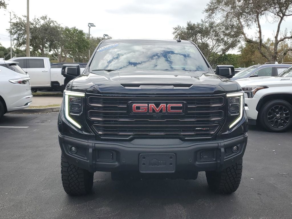2025 GMC Sierra 1500 AT4X