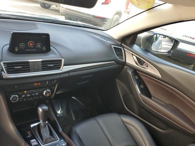2018 Mazda Mazda3 Hatchback Touring