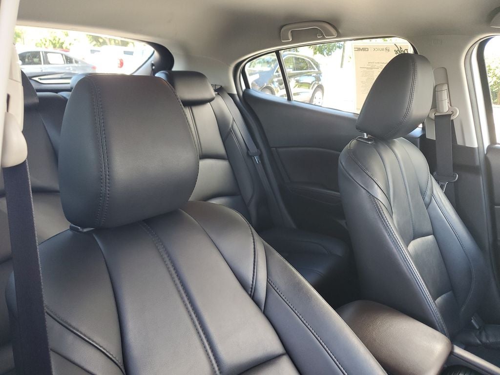 2018 Mazda Mazda3 Hatchback Touring