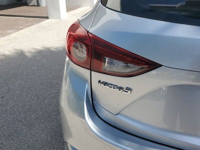 2018 Mazda Mazda3 Hatchback Touring