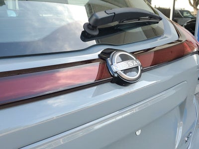 2023 Nissan Kicks SR Xtronic CVT
