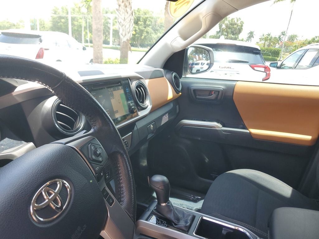 2019 Toyota Tacoma SR5 V6