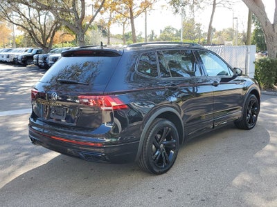 2023 Volkswagen Tiguan SE R-Line Black