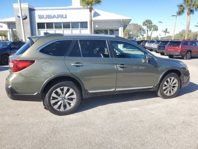 2019 Subaru Outback Touring