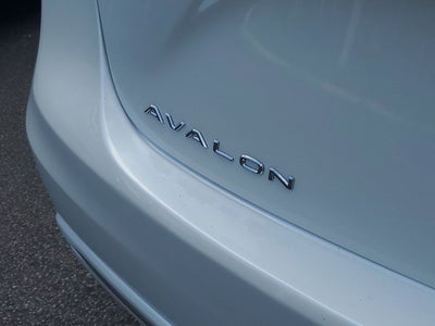 2016 Toyota Avalon Limited