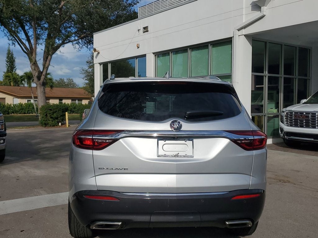 2020 Buick Enclave Essence