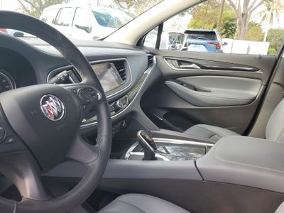 2020 Buick Enclave Essence
