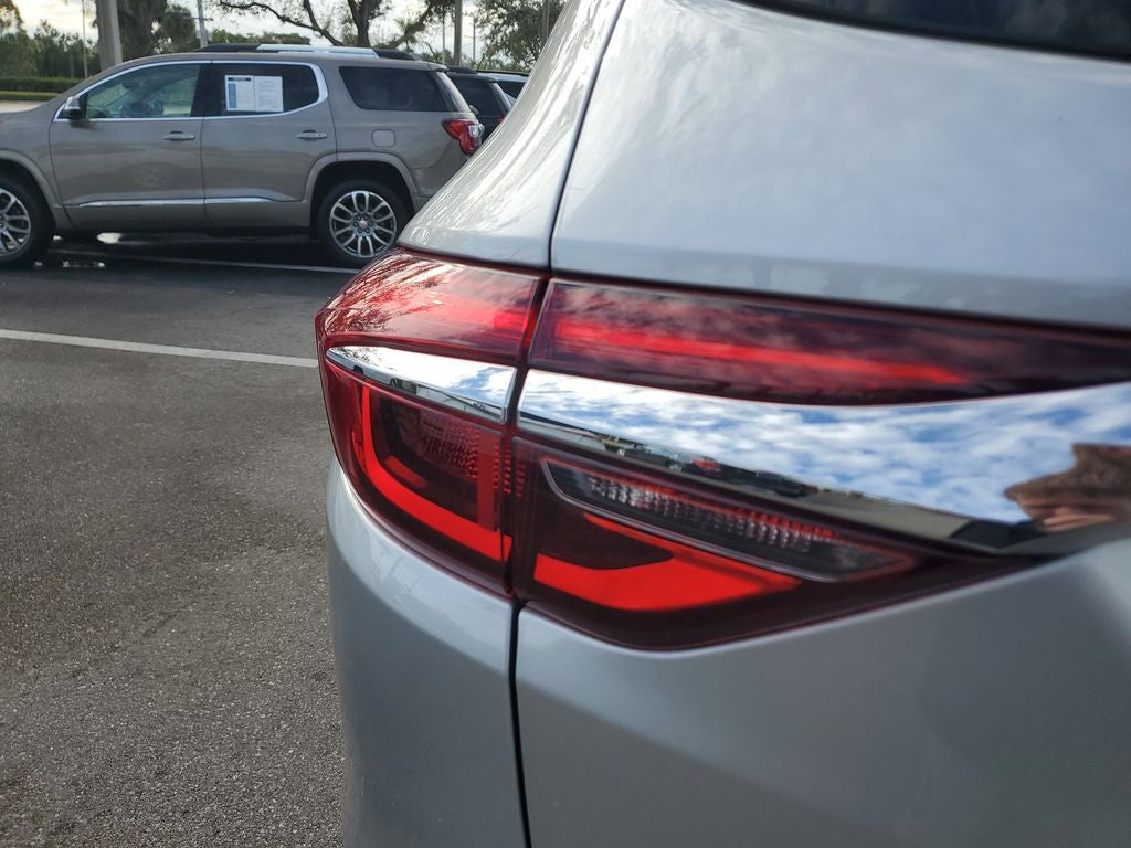 2020 Buick Enclave Essence