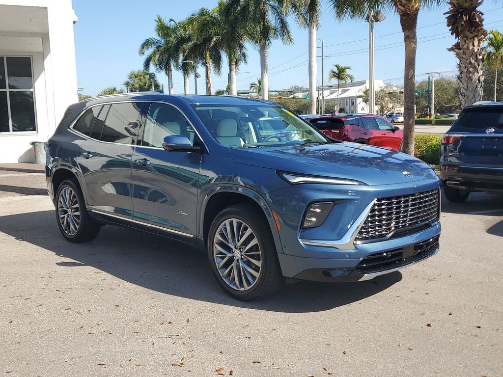 2025 Buick Enclave Avenir