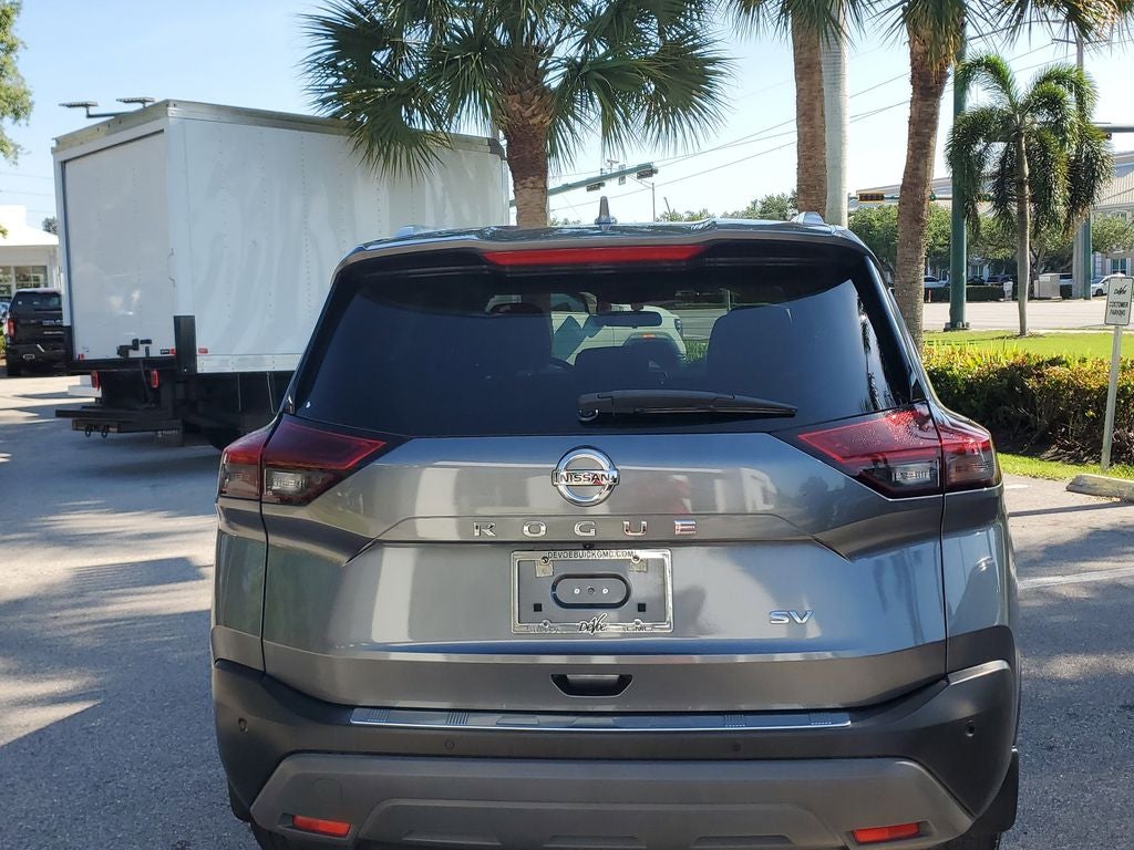 2021 Nissan Rogue SV FWD