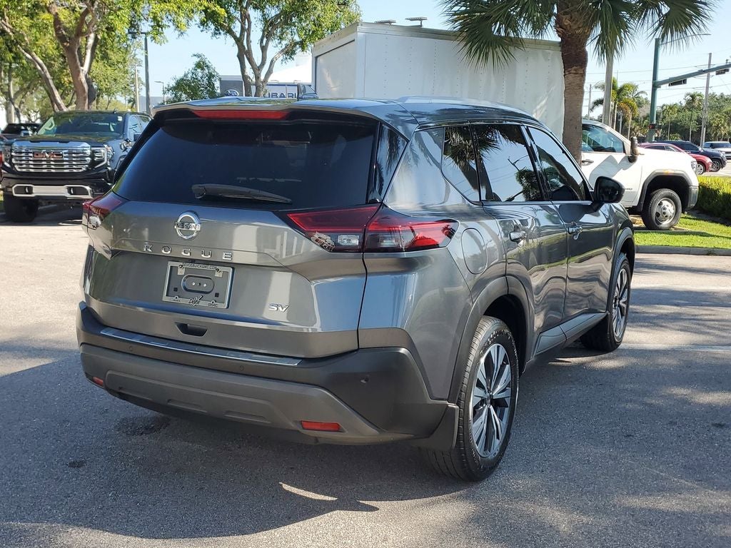 2021 Nissan Rogue SV FWD