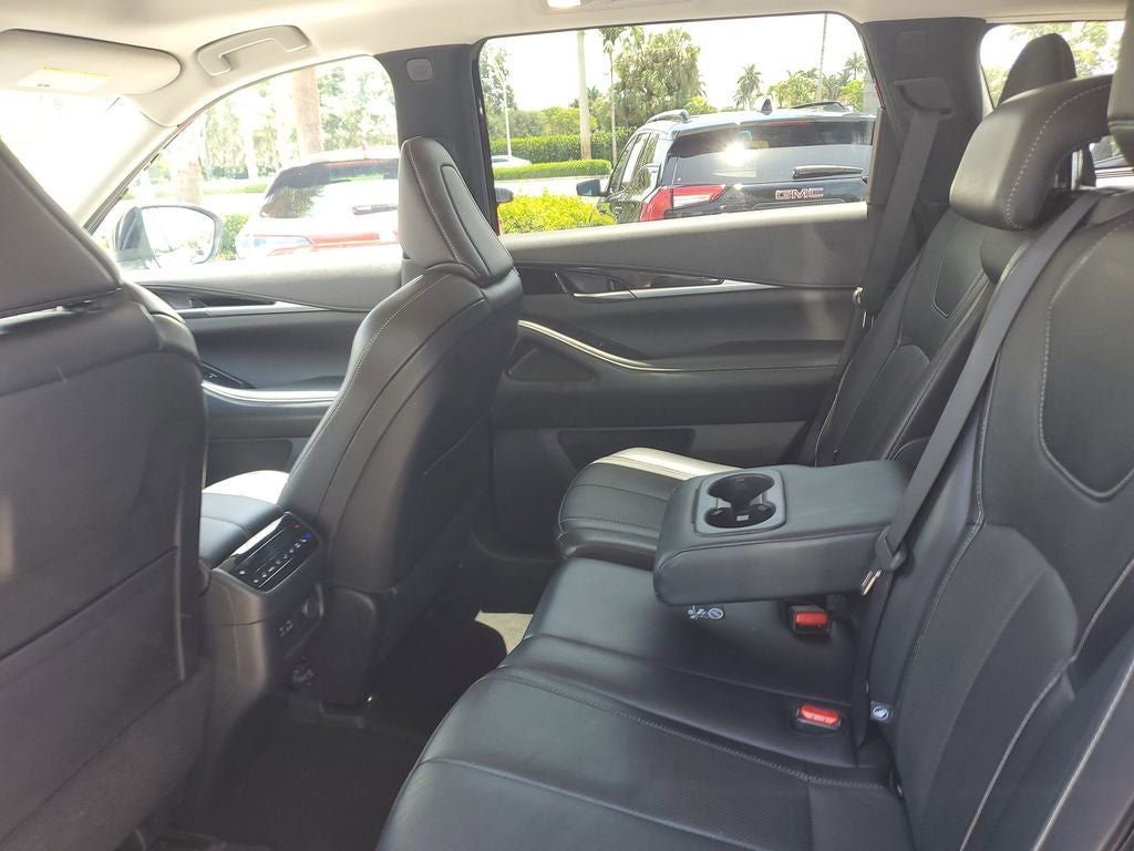 2023 INFINITI QX60 PURE AWD