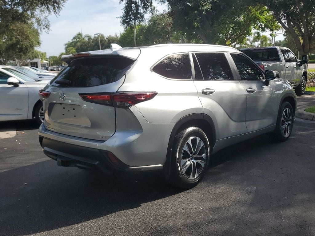 2024 Toyota Highlander XLE