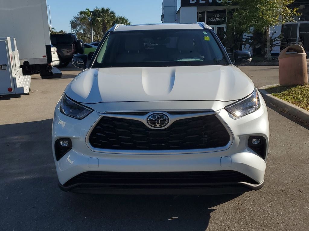 2023 Toyota Highlander L