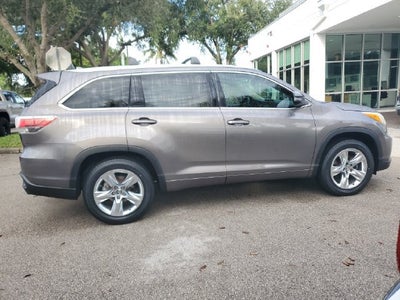 2016 Toyota Highlander Limited V6