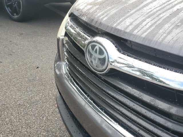 2016 Toyota Highlander Limited V6