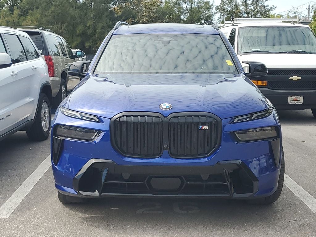 2024 BMW X7 M60i