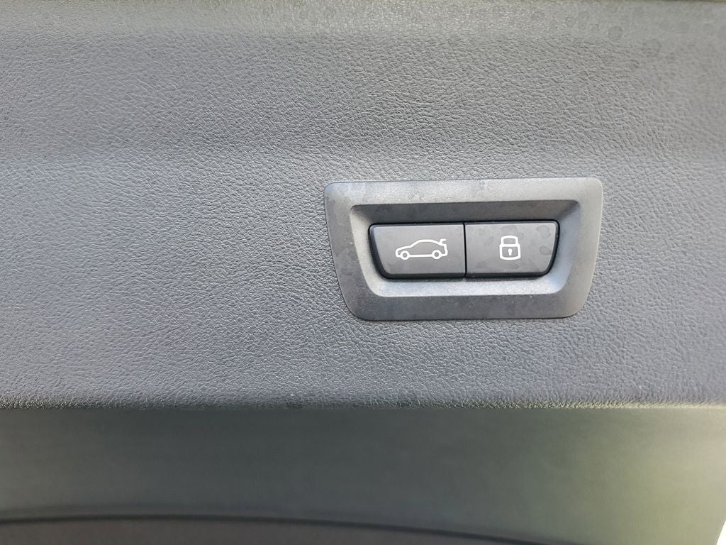 2025 BMW X4 M 4DR SAV