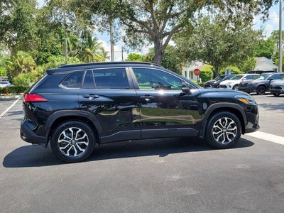 2024 Toyota Corolla Cross Hybrid SE