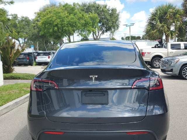2025 Tesla Model Y Long Range