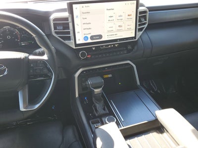 2024 Toyota Sequoia SR5