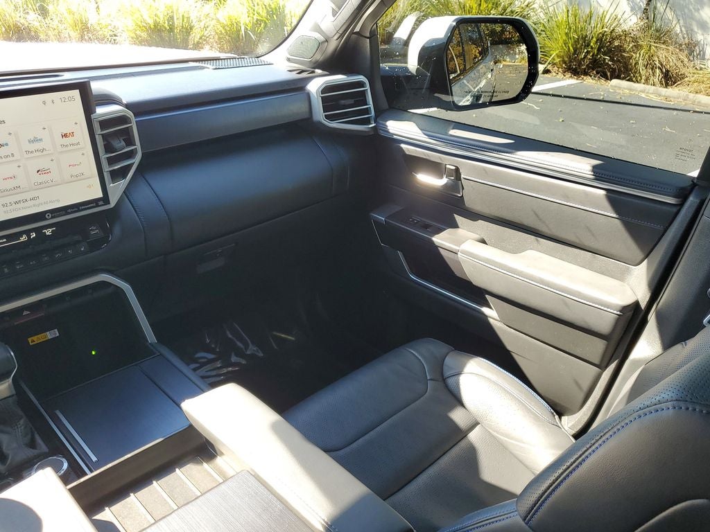 2024 Toyota Sequoia SR5