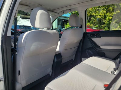 2015 Subaru Forester 2.5i Premium