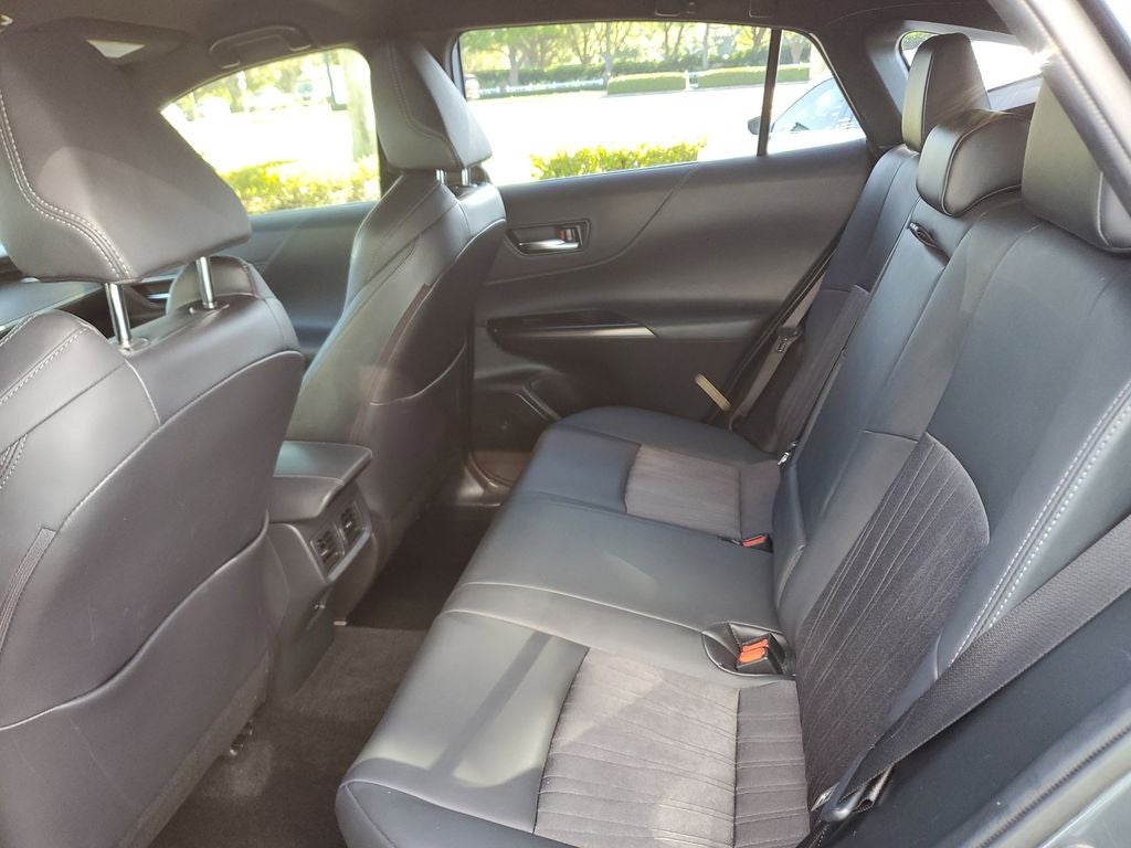 2021 Toyota Venza LE