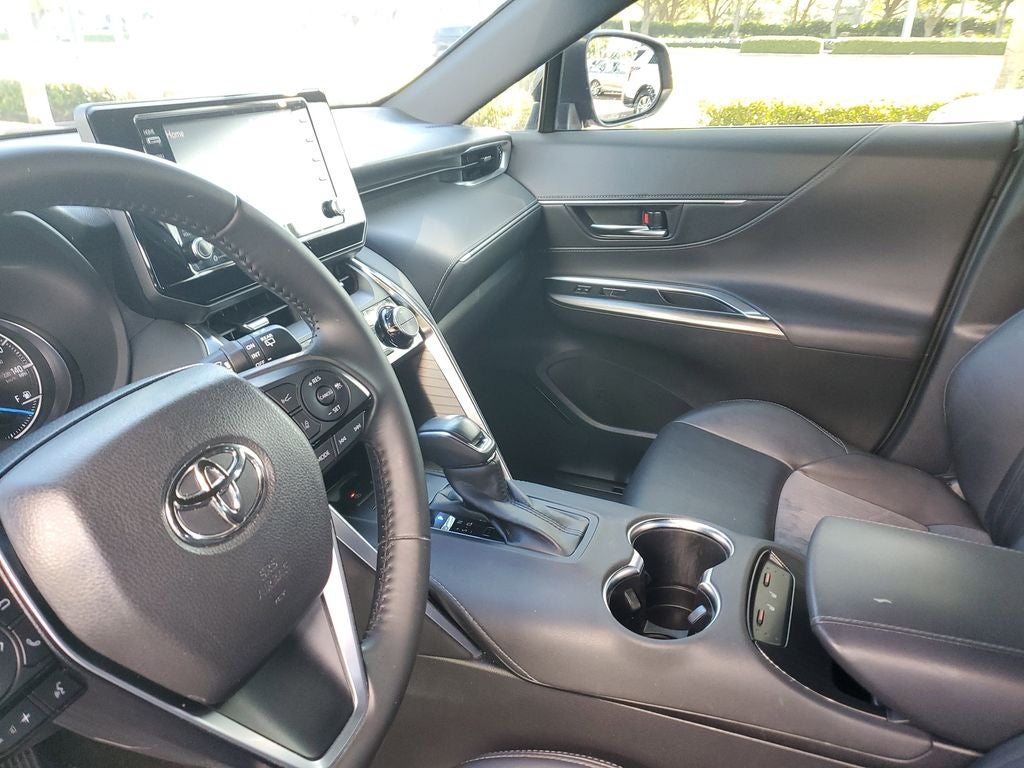 2021 Toyota Venza LE