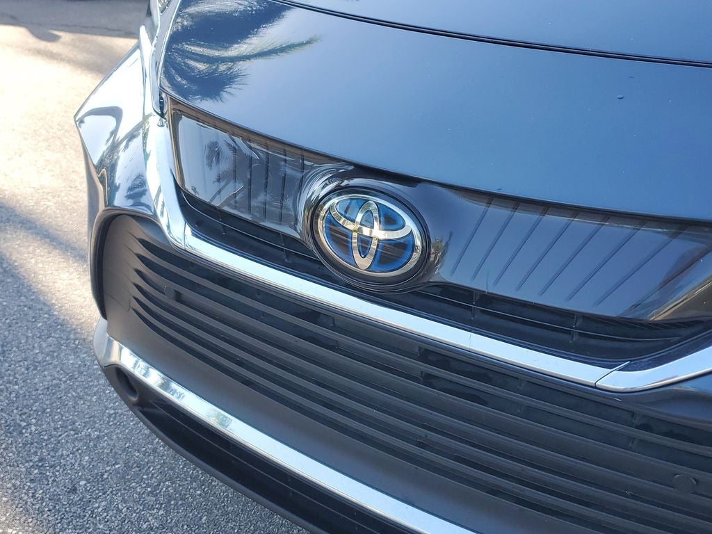 2021 Toyota Venza LE