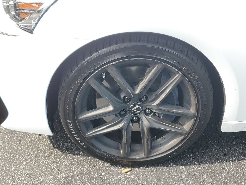 2017 Lexus IS 200t IS Turbo