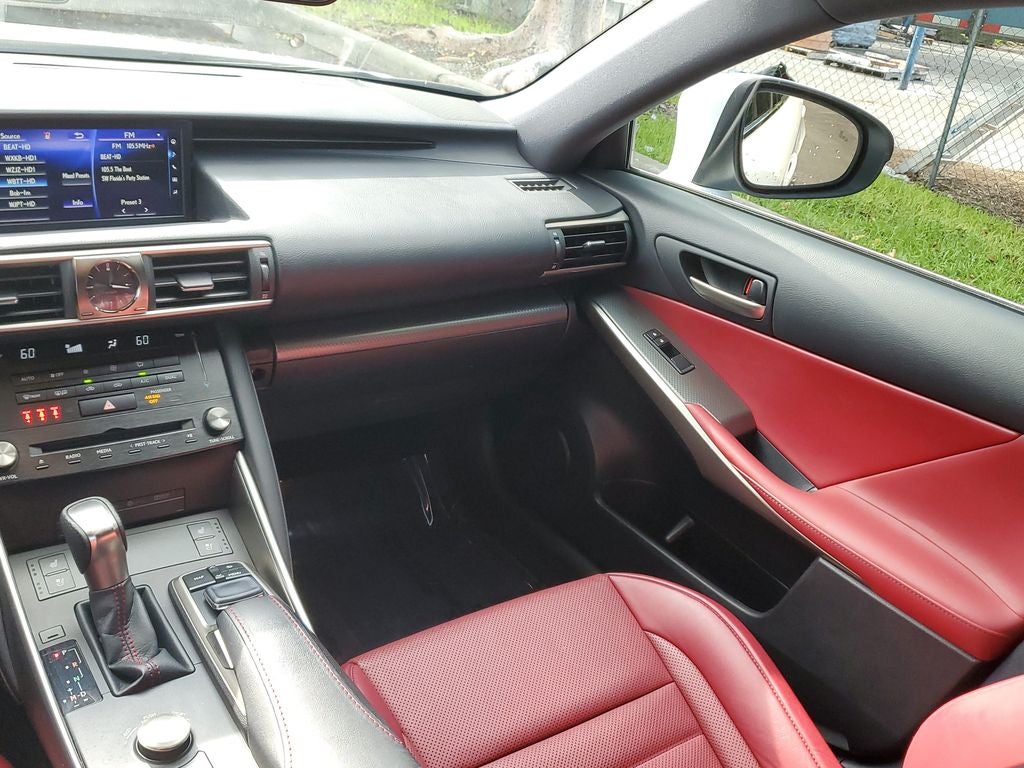 2017 Lexus IS 200t IS Turbo