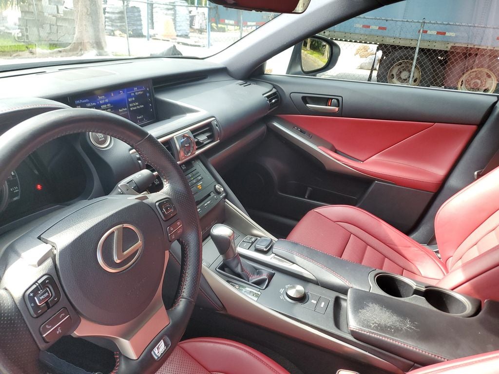 2017 Lexus IS 200t IS Turbo