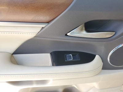 2019 Lexus LX LX 570