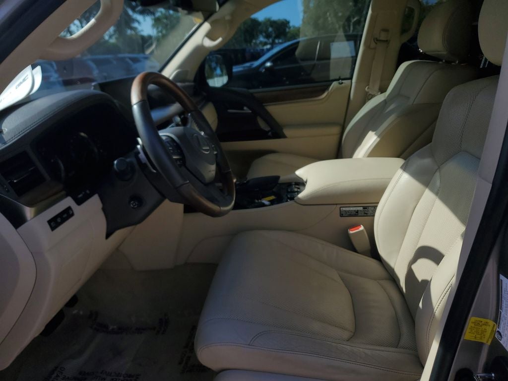 2019 Lexus LX LX 570