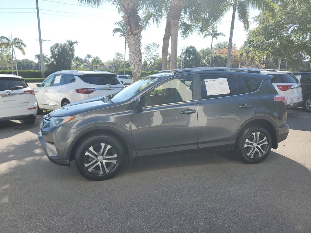 2017 Toyota RAV4 LE