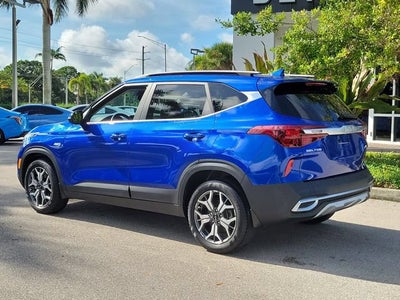 2023 Kia Seltos EX