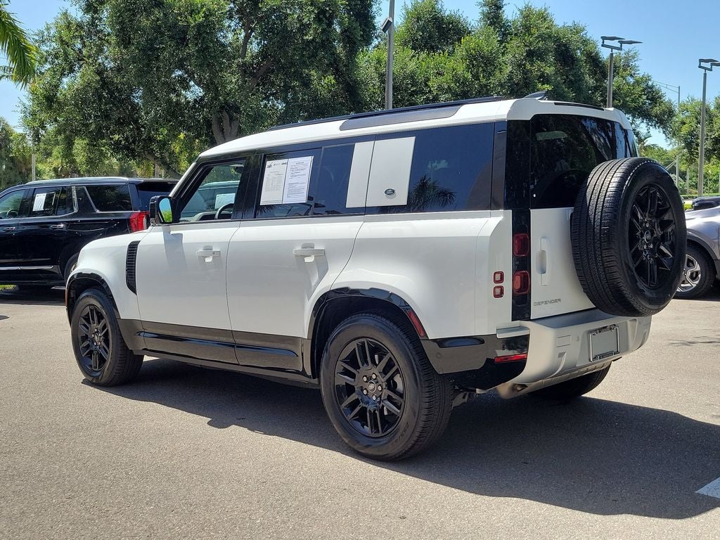 2024 Land Rover Defender 110 P300