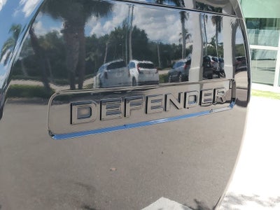 2023 Land Rover Defender 130 SE