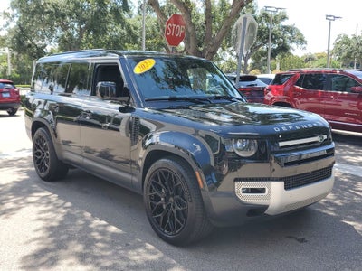 2023 Land Rover Defender 130 SE