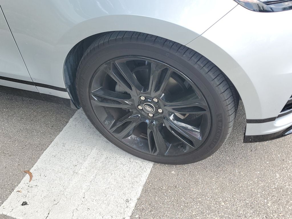 2023 Land Rover Range Rover Velar P250 R-Dynamic S