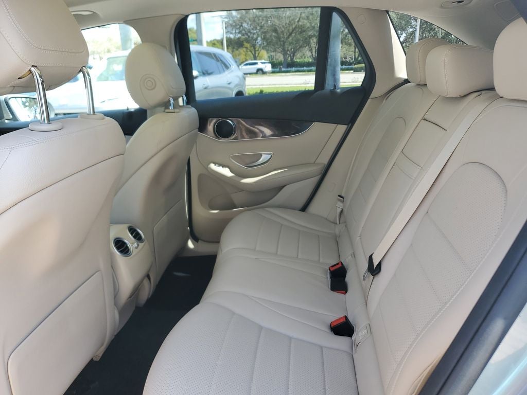 2021 Mercedes-Benz GLC GLC 300