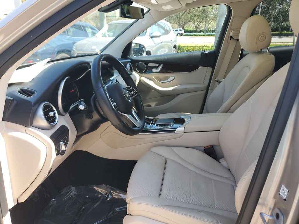 2021 Mercedes-Benz GLC GLC 300