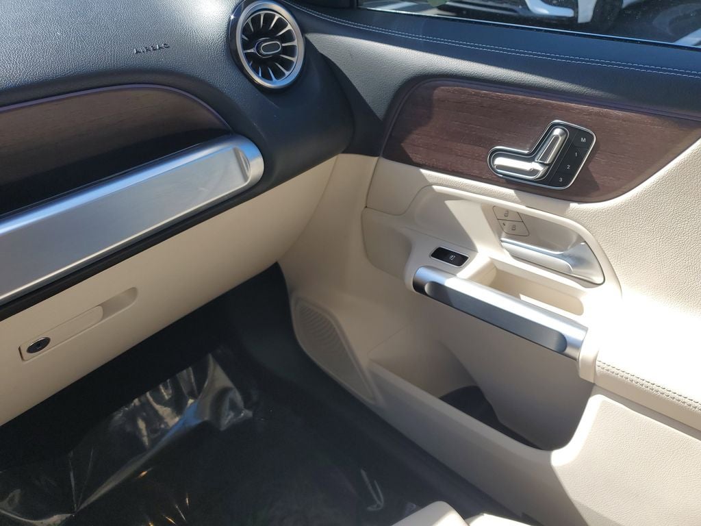 2023 Mercedes-Benz GLB GLB 250