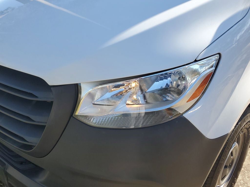 2023 Mercedes-Benz Sprinter Cargo Van 2500 STANDARD ROO