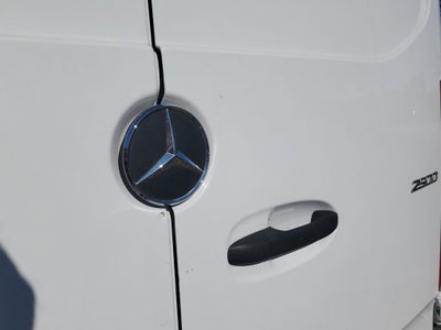 2023 Mercedes-Benz Sprinter Cargo Van 2500 STANDARD ROO