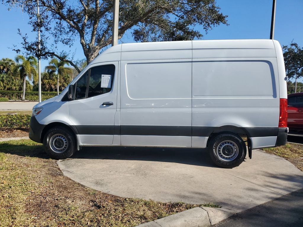 2023 Mercedes-Benz Sprinter Cargo Van 2500 STANDARD ROO